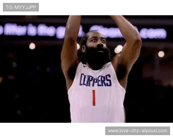 哈登关键时刻组织成型,快船打出漂亮配合