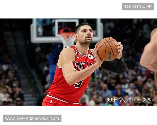 太阳努尔基奇篮板强硬，禁区对抗不吃亏